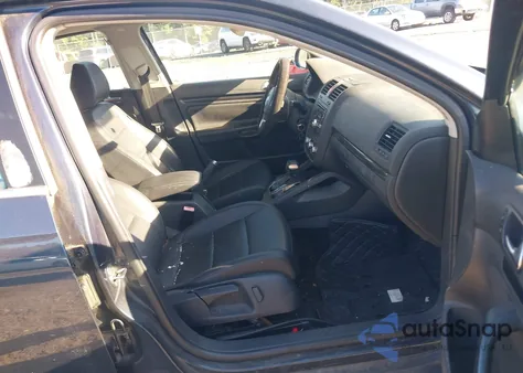 2010 Volkswagen Jetta Se z USA, uszkodzony, nr VIN 3VWRZ7AJXAM023844